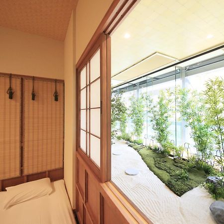 טוקיו Ueno Station Hostel Oriental 1 Male Only מראה חיצוני תמונה