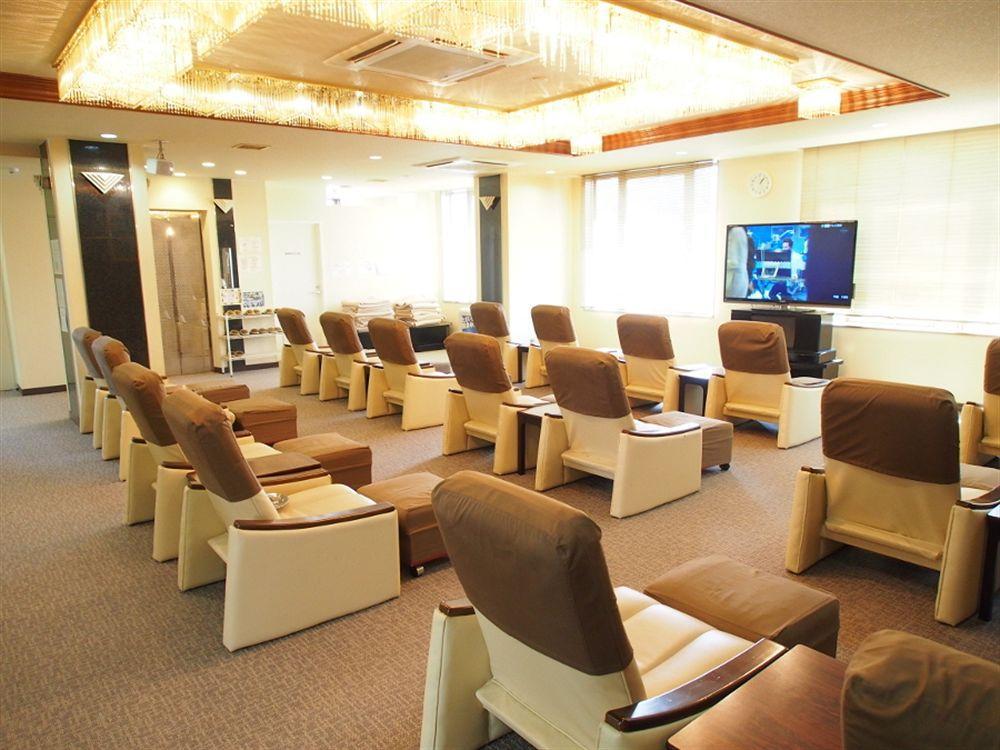 טוקיו Ueno Station Hostel Oriental 1 Male Only מראה חיצוני תמונה