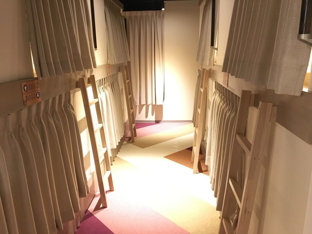 טוקיו Ueno Station Hostel Oriental 1 Male Only מראה חיצוני תמונה