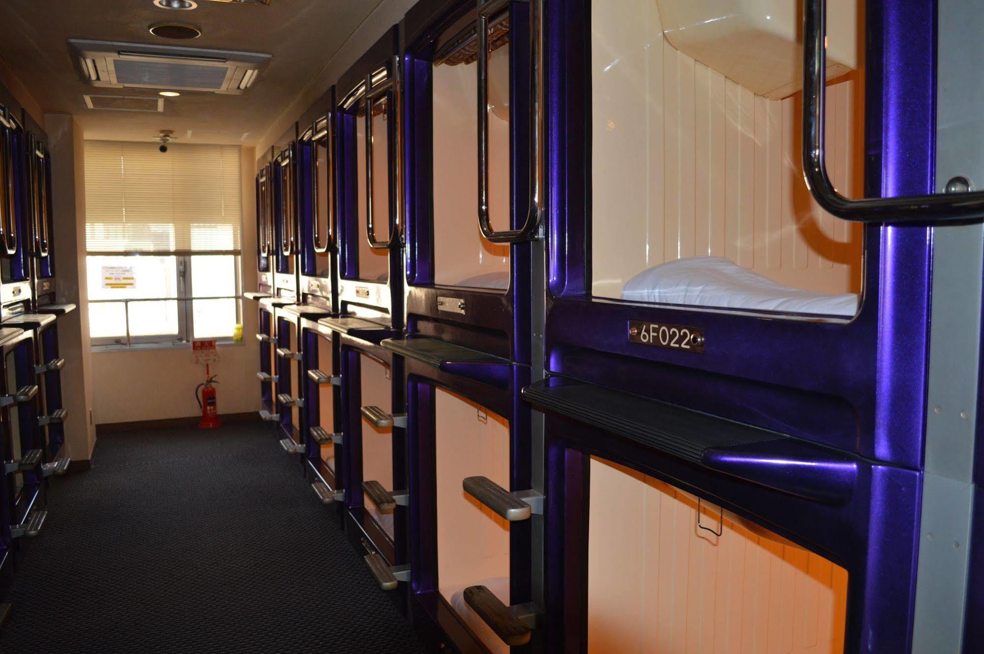 טוקיו Ueno Station Hostel Oriental 1 Male Only מראה חיצוני תמונה