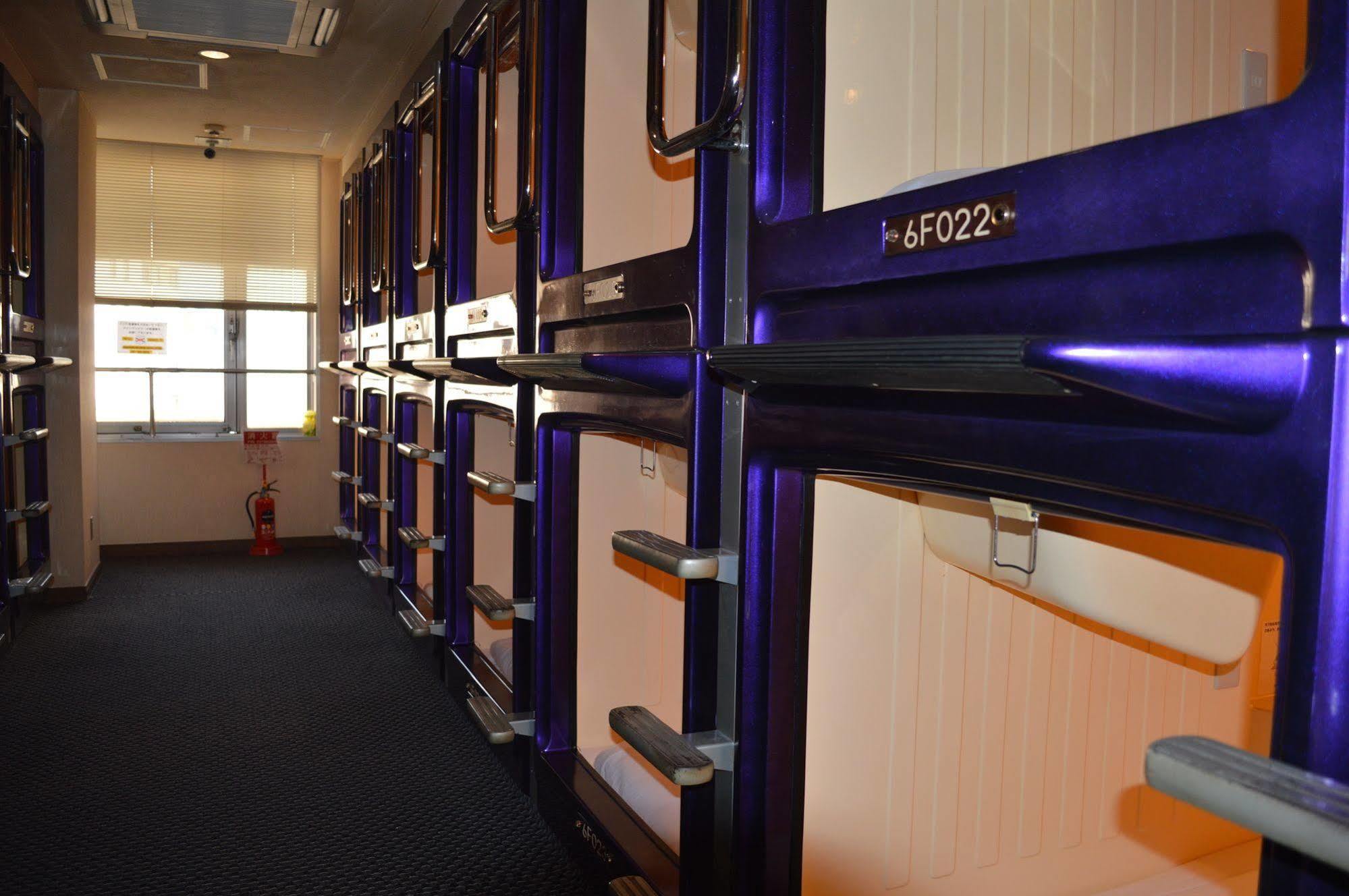טוקיו Ueno Station Hostel Oriental 1 Male Only מראה חיצוני תמונה