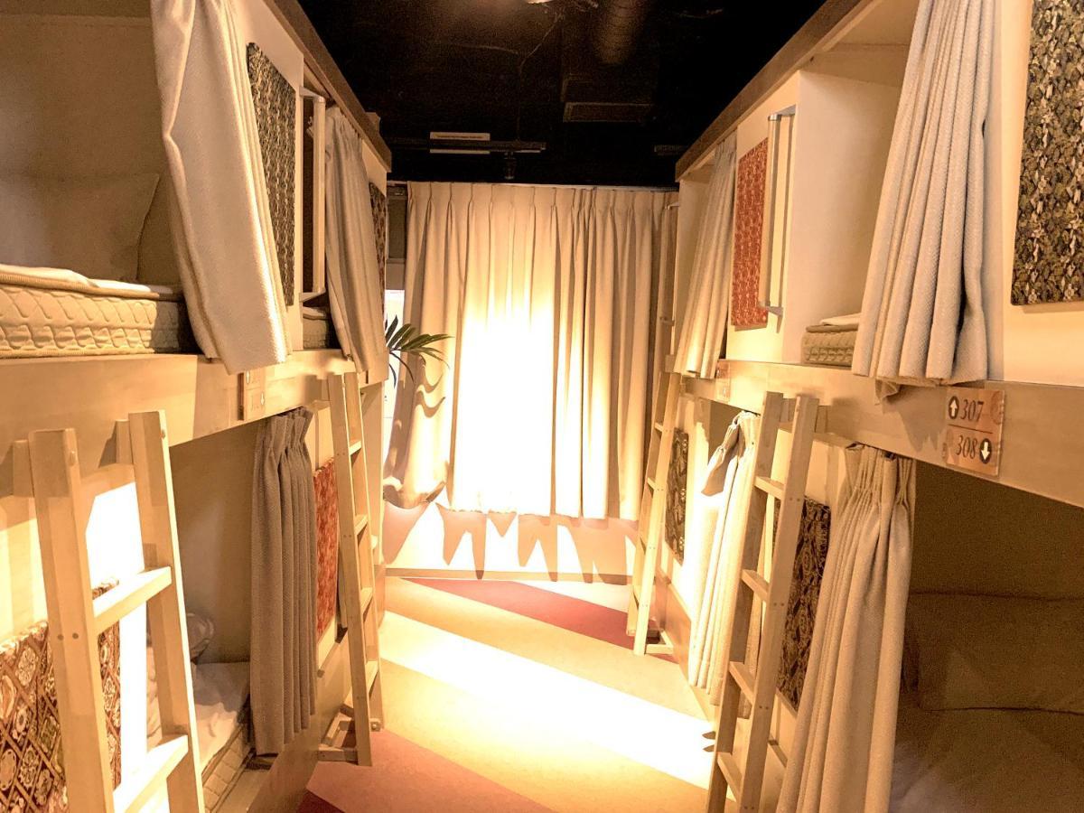 טוקיו Ueno Station Hostel Oriental 1 Male Only מראה חיצוני תמונה